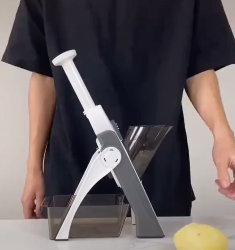 Zitronenslicer Küchenmesser und Reibe