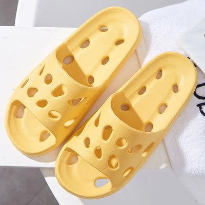 Zavando – Schnell trocknende Badezimmer-Hausschuhe für Damen – leicht, undichtes Käse-Design, flacher Absatz, zum Duschen und Schwimmen