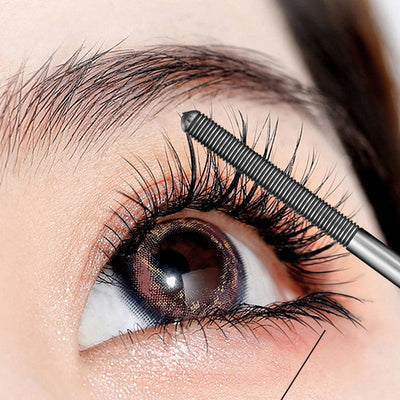 3D Mascara mit Metallbürste für schwungvolle Wimpern - Wasserfest & langanhaltend